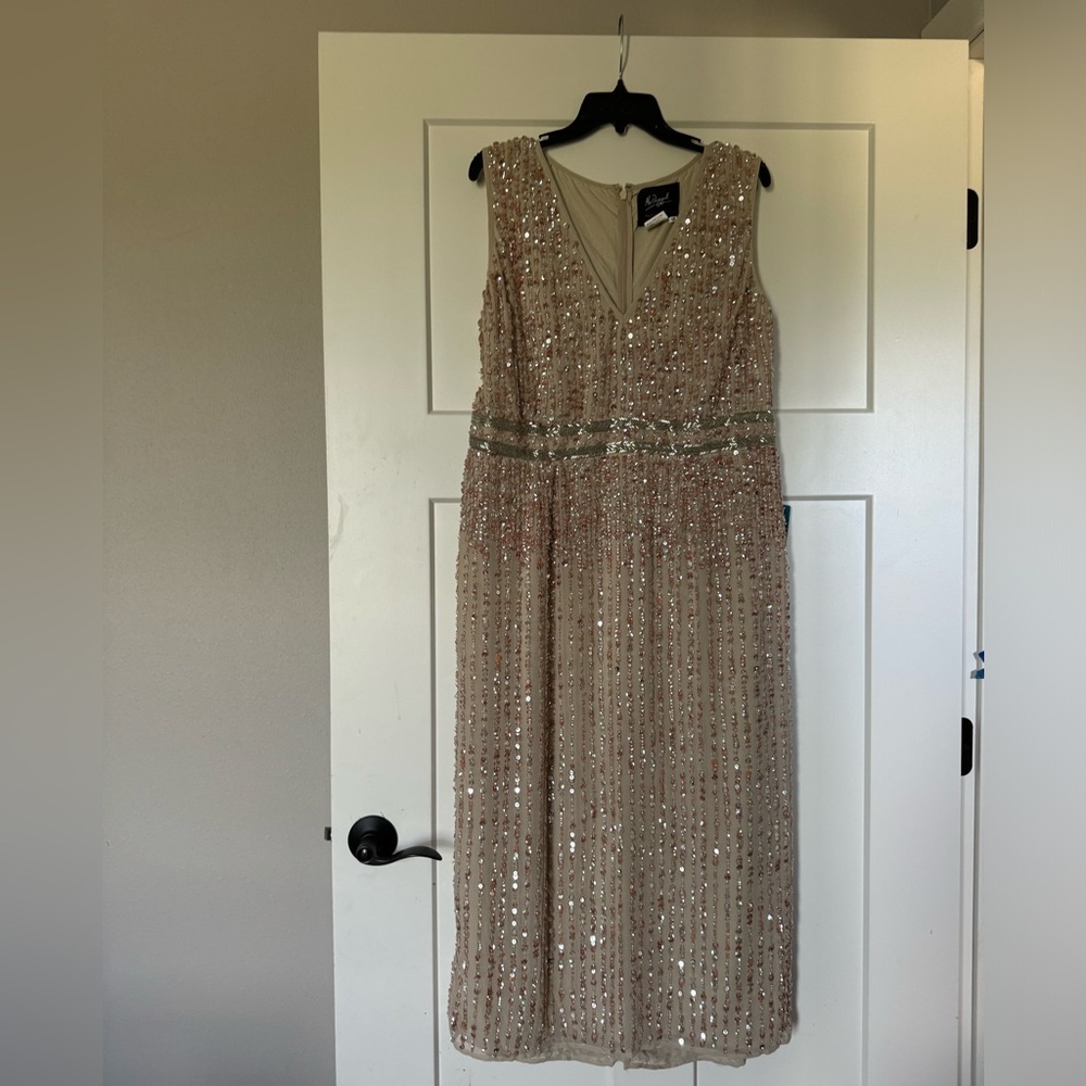 New Mac Duggal Tank Midi Sequin Gown 70267 size 6 - Picture 3 of 5